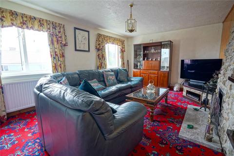 24 Central Drive, Thurcroft, Rotherham, S66 9NL