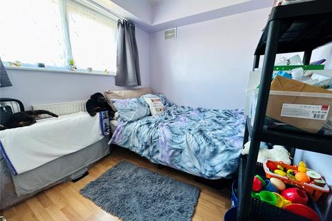 2 bedroom maisonette for sale, Moremead Road, London, SE6