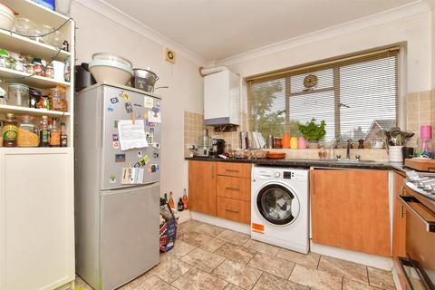 2 bedroom apartment for sale, Thicket Road, Sutton, Surrey