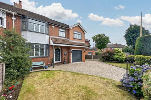 4 bedroom semi-detached house for sale, Butterstile Lane, Prestwich, M25