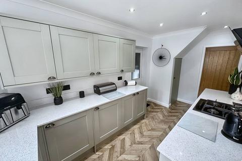 4 bedroom detached house for sale, Butterstile Lane, Prestwich, M25