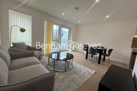 1 bedroom apartment to rent, Holland House, Parrs Way W6