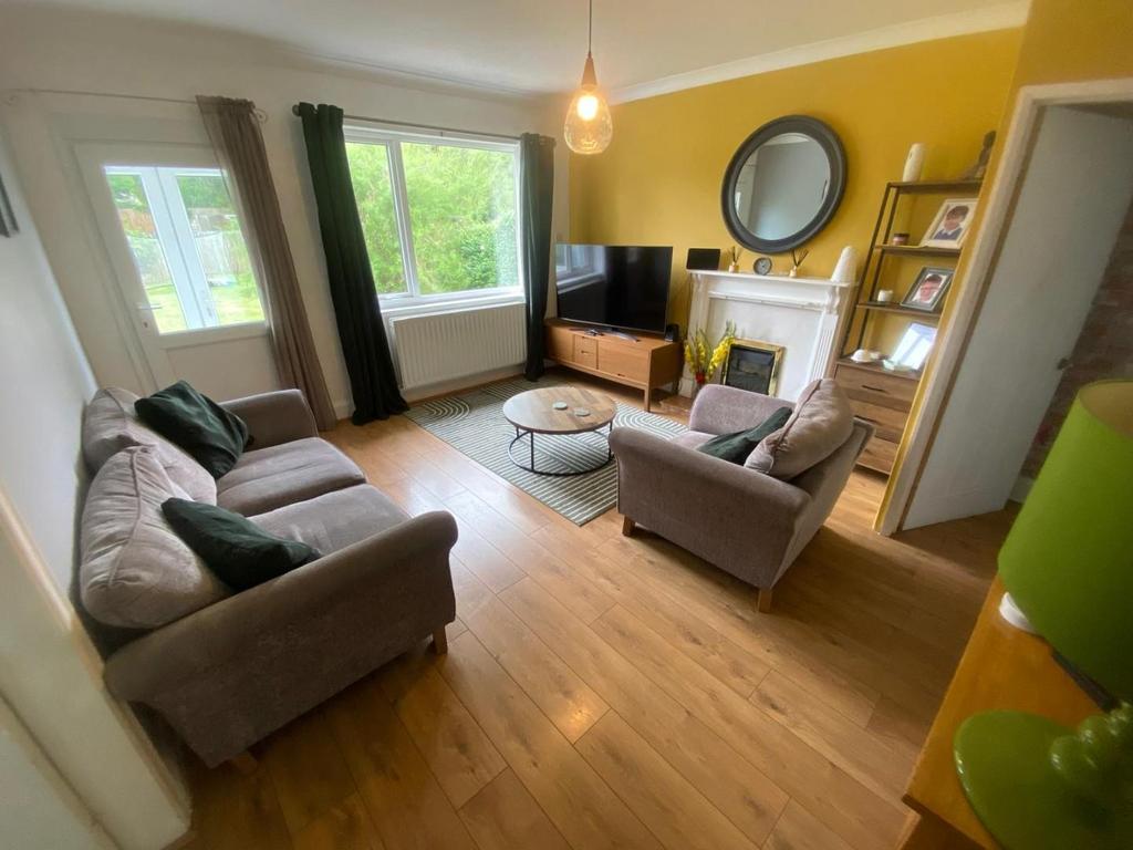 Yew Tree Bungalow 3.jpg