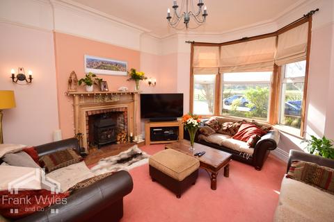 4 bedroom semi-detached house for sale, Park View Road, Lytham, Lancashire