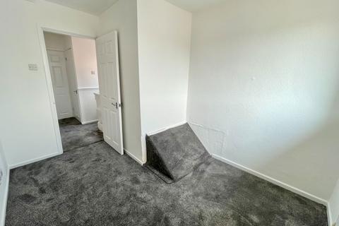 19 Lammas Close, Solihull, B92 8PA