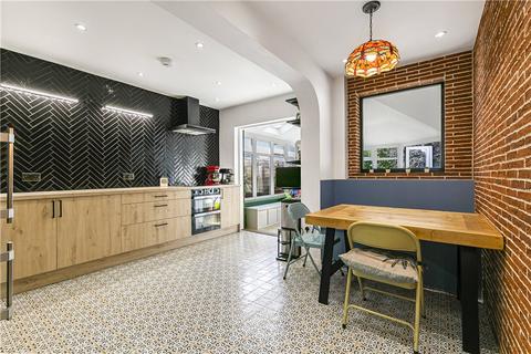 57 Powder Mill Lane, Twickenham, TW2 6EF