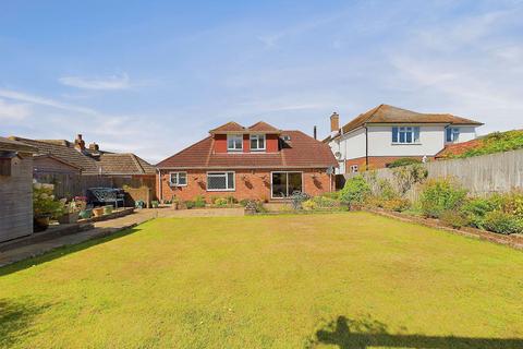 5 bedroom detached house for sale, Hollingbury Gardens, Worthing BN14