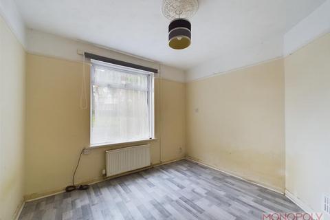 52 The Beeches, Wrexham, LL12 7BN