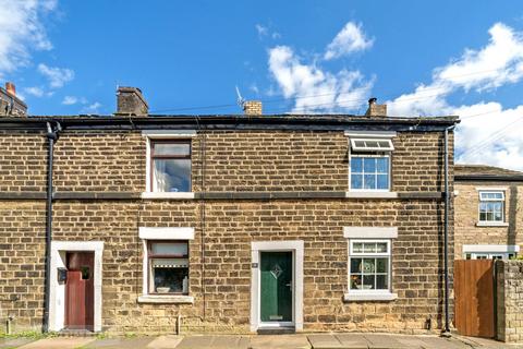 3 bedroom end of terrace house for sale, Thorpe Street, Glossop, Derbyshire, SK13