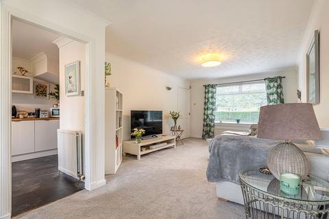 35 Orchy Crescent, Bearsden, Glasgow, G61 1RF