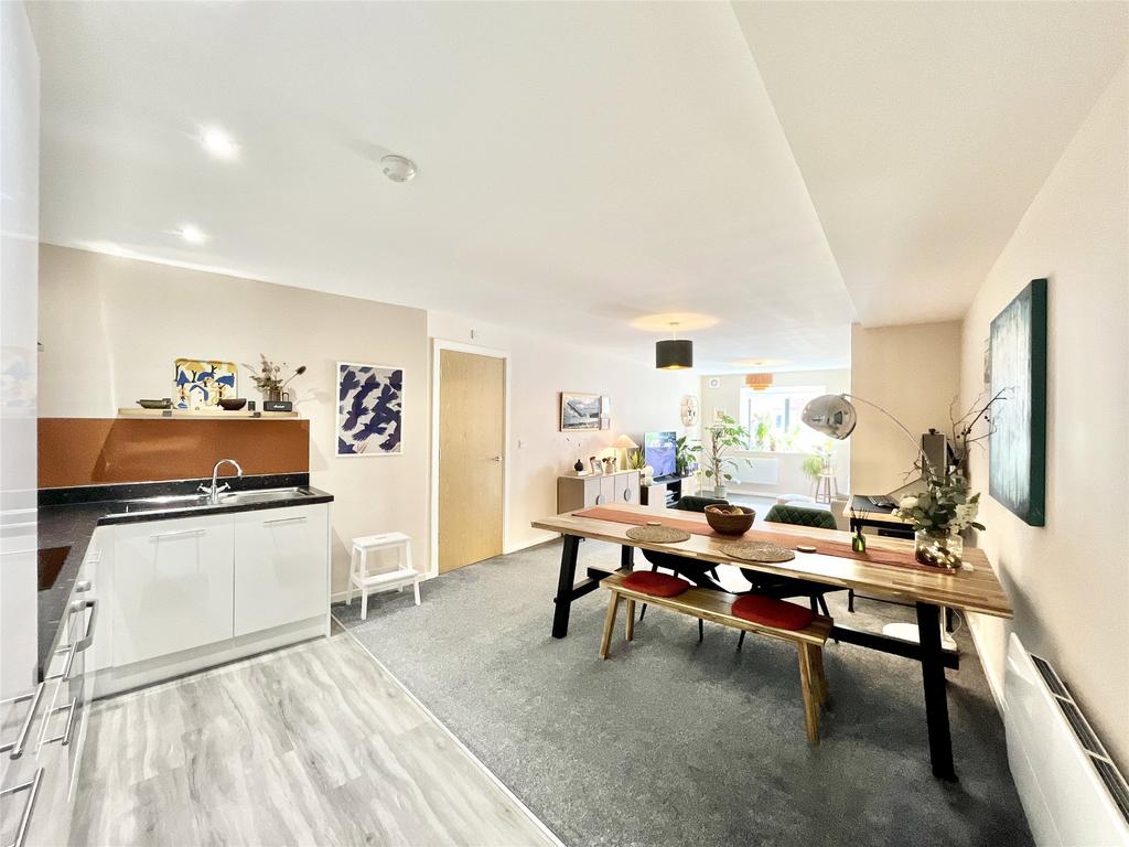 Dining Area/Kitchen