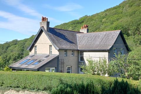 5 bedroom detached house for sale, Abergwyngregyn LL33