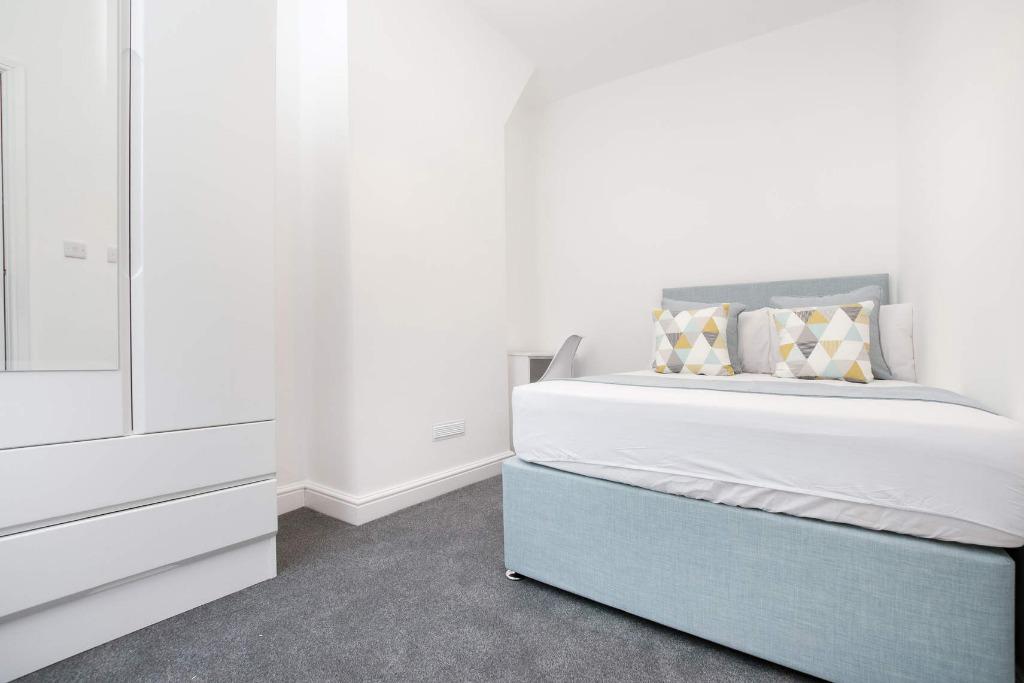 8 13.jpg