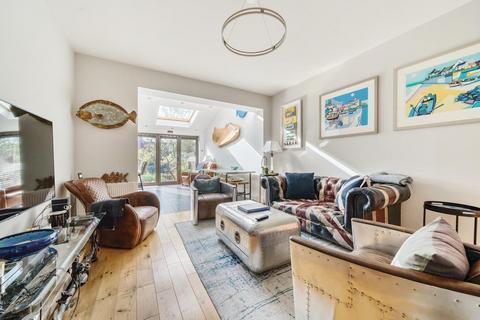 35 Linkside, London, N12 7LE