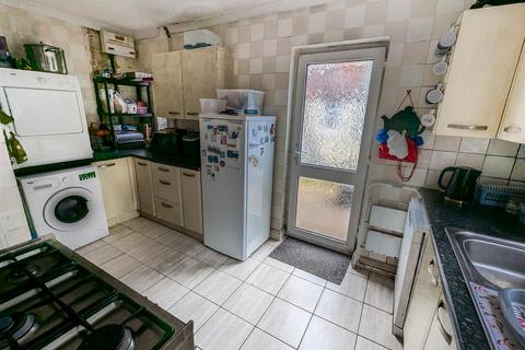 3 bedroom semi-detached house for sale, Whitworth Avenue, Corby NN17