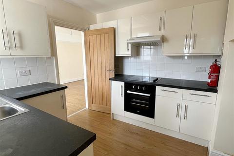 2 bedroom flat for sale, Lower Street, Dartmouth