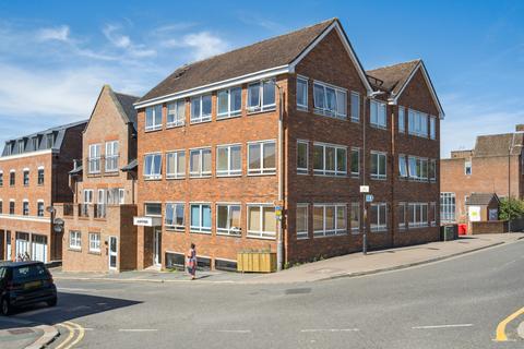 Studio for sale, Chesham Town Centre