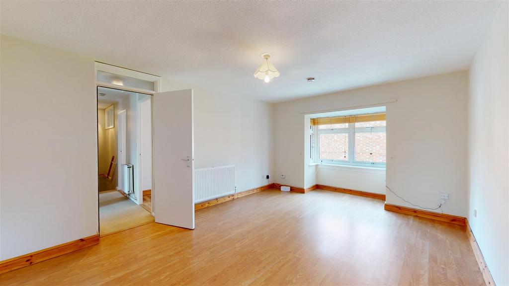 Coleham Row 10 Dining Living Room.jpg