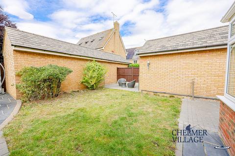 20 Sheldrick Link, Springfield, Chelmsford, CM2 6GJ