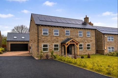 undefined, Leeds Road, Howden Clough, West Yorkshire, WF17