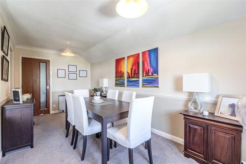 1 bedroom flat for sale, Spinney Hill, Surrey KT15