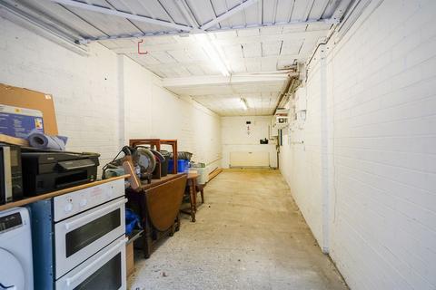 221 Chippinghouse Road, Sheffield, S7 1DQ