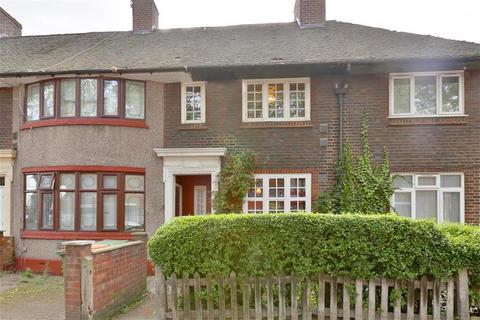 2 bedroom terraced house for sale, Prince Regent Lane, Plaistow, London, E13 8SE