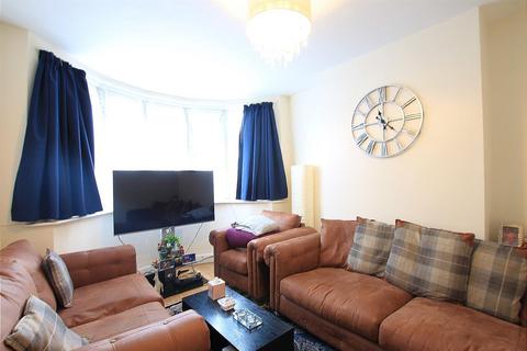 1 bedroom maisonette for sale, River Gardens, Feltham TW14