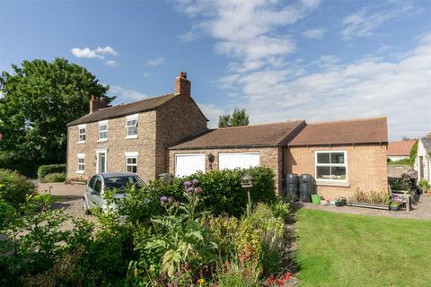 Lilac House Station Road, Wistow, Selby, YO8 3UZ