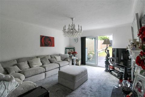 2 bedroom bungalow for sale, Eastwood Old Road, Leigh-on-Sea, Essex, SS9