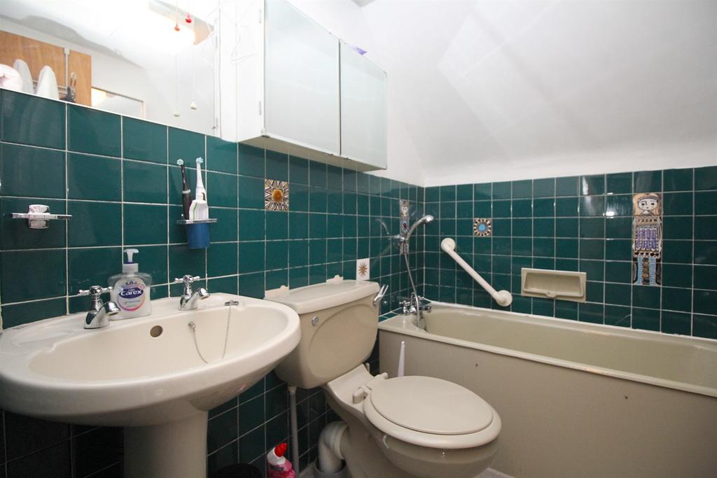 Ensuite Bathroom