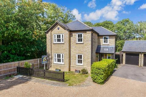 13 Dove Close, Herne Bay, CT6 7HS