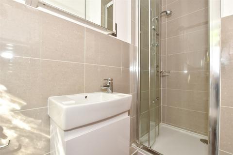 13 Dove Close, Herne Bay, CT6 7HS