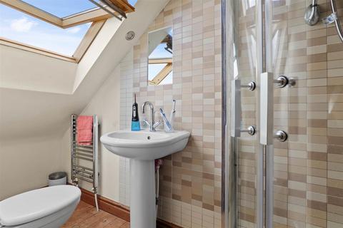 14 Beech Road, Stourbridge, DY8 2AR