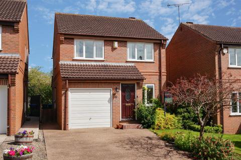 3 bedroom detached house for sale, Highland Court, Easingwold, York, YO61 3QL