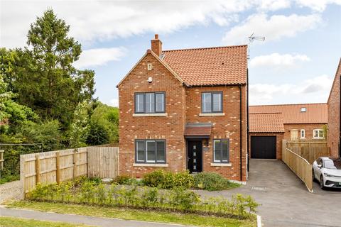 4 bedroom detached house for sale, Beverley Road, Driffield, YO25