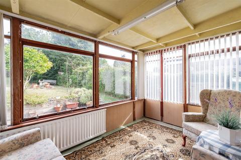 7 Burghfield Road, Istead Rise, Gravesend, DA13 9JL