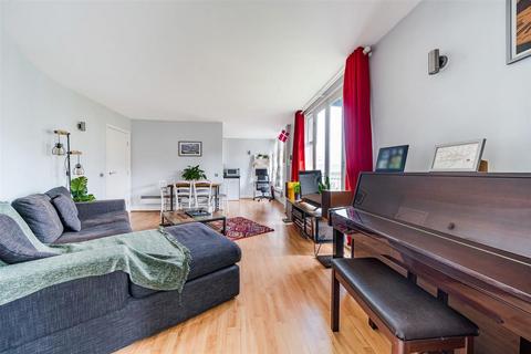 2 bedroom apartment for sale, Park West Building, Bow Quarter, Bow, London, E3