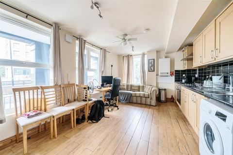 1 bedroom flat for sale, St. Leonards Street, London, E3