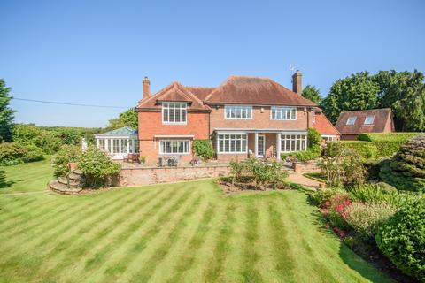 4 bedroom detached house for sale, Bullbaiters Lane, Hyde Heath