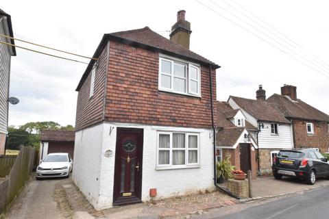 2 bedroom end of terrace house for sale, 16 Lenham Road, Platts Heath, Maidstone, ME17