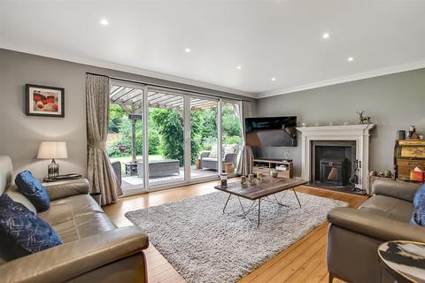 8 The Spinney, Darlington, DL3 8QL