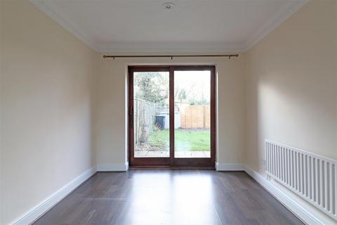 3 bedroom semi-detached house for sale, Shortacres, Nutfield