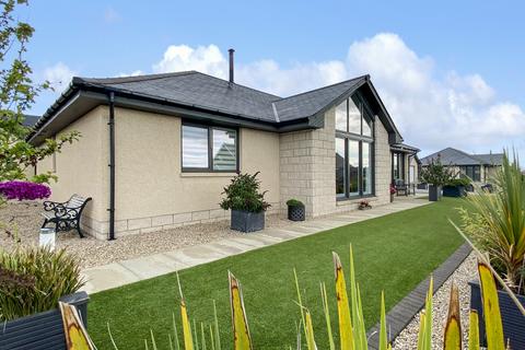 3 bedroom detached bungalow for sale, Norrie Way, Spey Bay, IV32