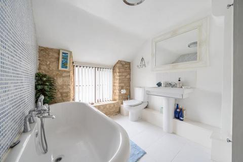 2 bedroom terraced house for sale, Chipping Norton,  Oxfordshire,  OX7