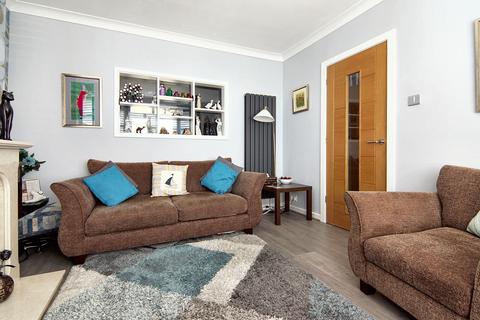 22 Chestnut Tree Avenue, Coventry, CV4 9FZ
