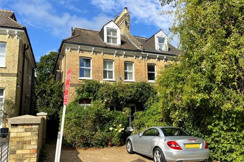 2 bedroom maisonette for sale, Richmond Road, New Barnet, Barnet, Hertfordshire, EN5