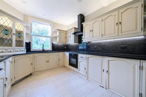 2 bedroom maisonette for sale, Richmond Road, New Barnet, Barnet, Hertfordshire, EN5