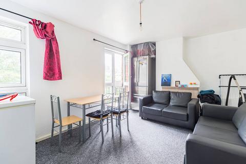 3 bedroom maisonette for sale, London E3