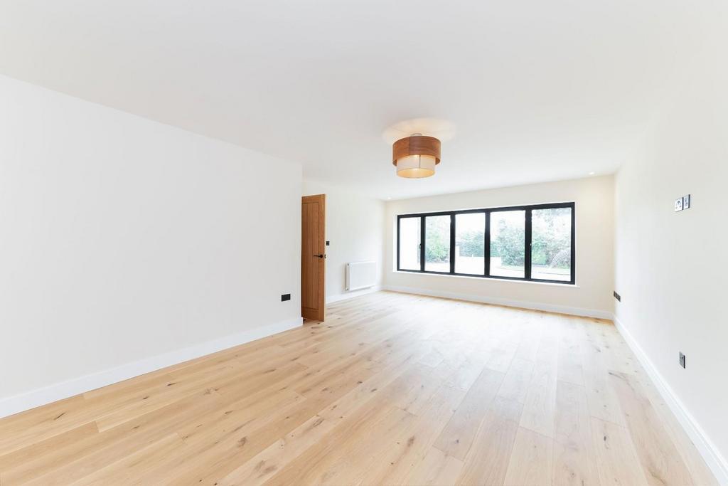 SITTING ROOM MAIN.jpg